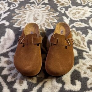 Birkenstock Boston Suede Clogs Soft Footbed In Mink